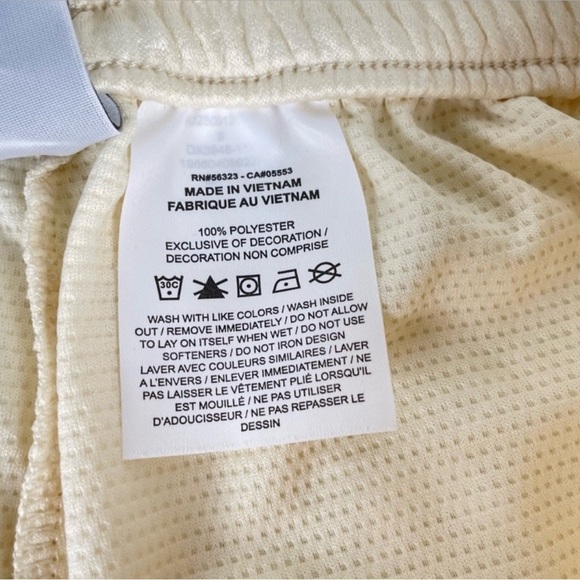 NWOT Nike Dri-Fit Swoosh Fly Crossover Women’s Small Ivory Basketball Shorts - Picture 14 of 14